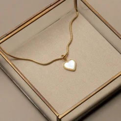 Holzkern Halsketten|Schmuck^Amorance Halskette