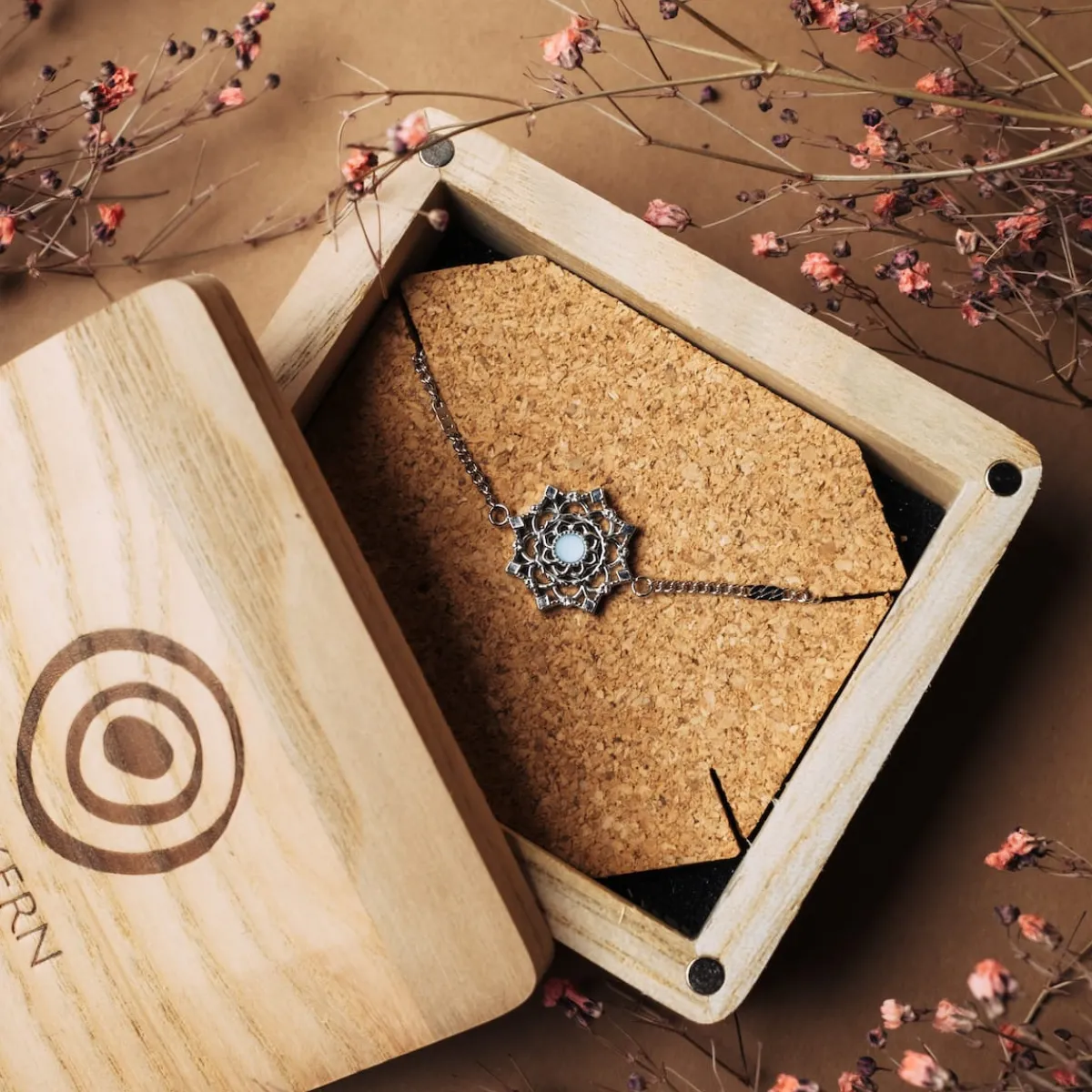 Holzkern Armbänder|Schmuck^Aphonia Armband