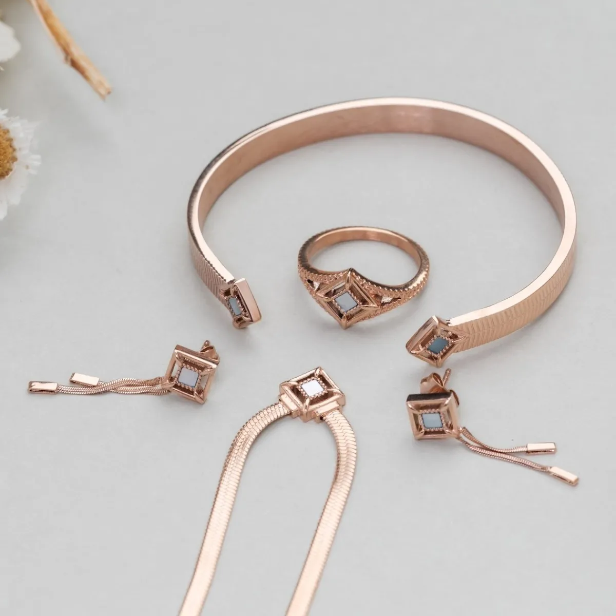 Holzkern Halsketten|Schmuck^Awakening Halskette
