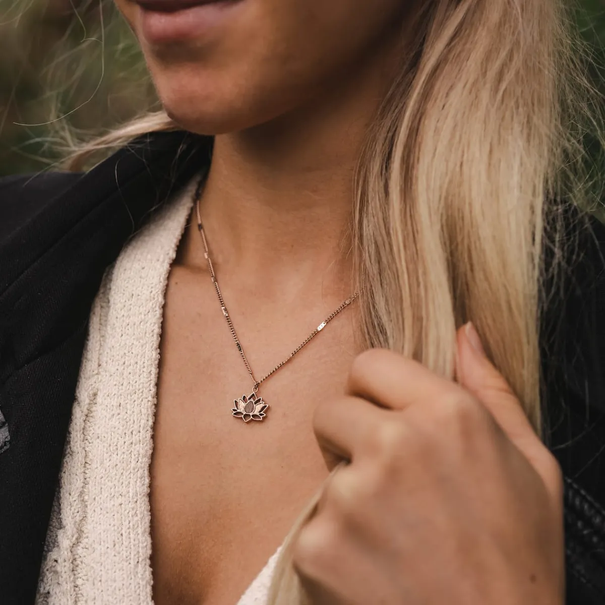 Holzkern Schmuck|Halsketten^Balance Halskette
