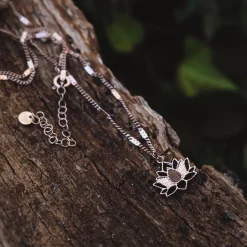 Holzkern Schmuck|Halsketten^Balance Halskette