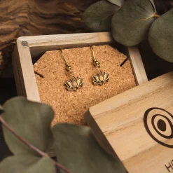 Holzkern Ohrringe|Schmuck^Balance Ohrringe