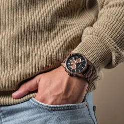 Holzkern Uhren^Buschwerk