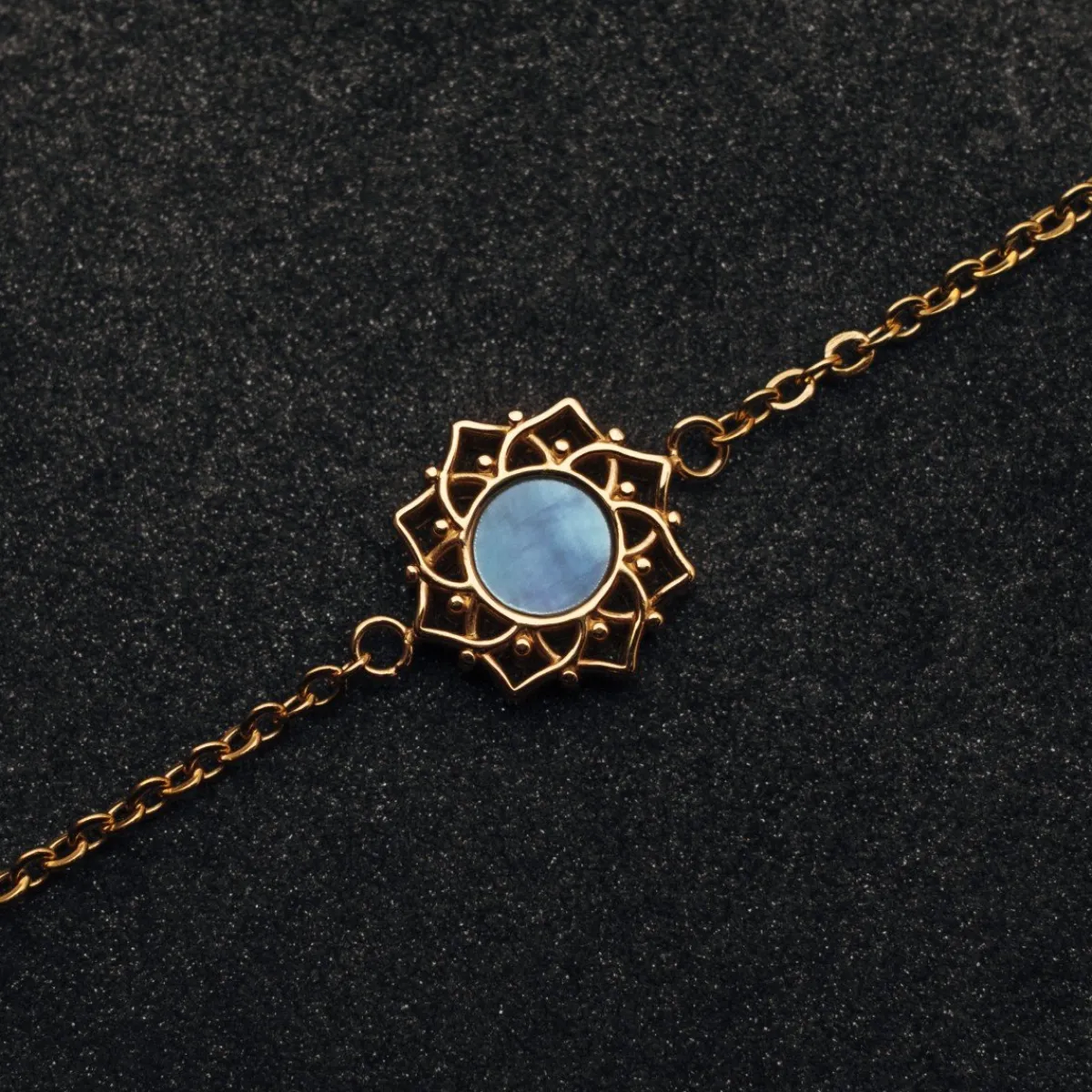 Holzkern Armbänder|Schmuck^Composition Armband