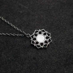 Holzkern Schmuck|Halsketten^Composition Halskette