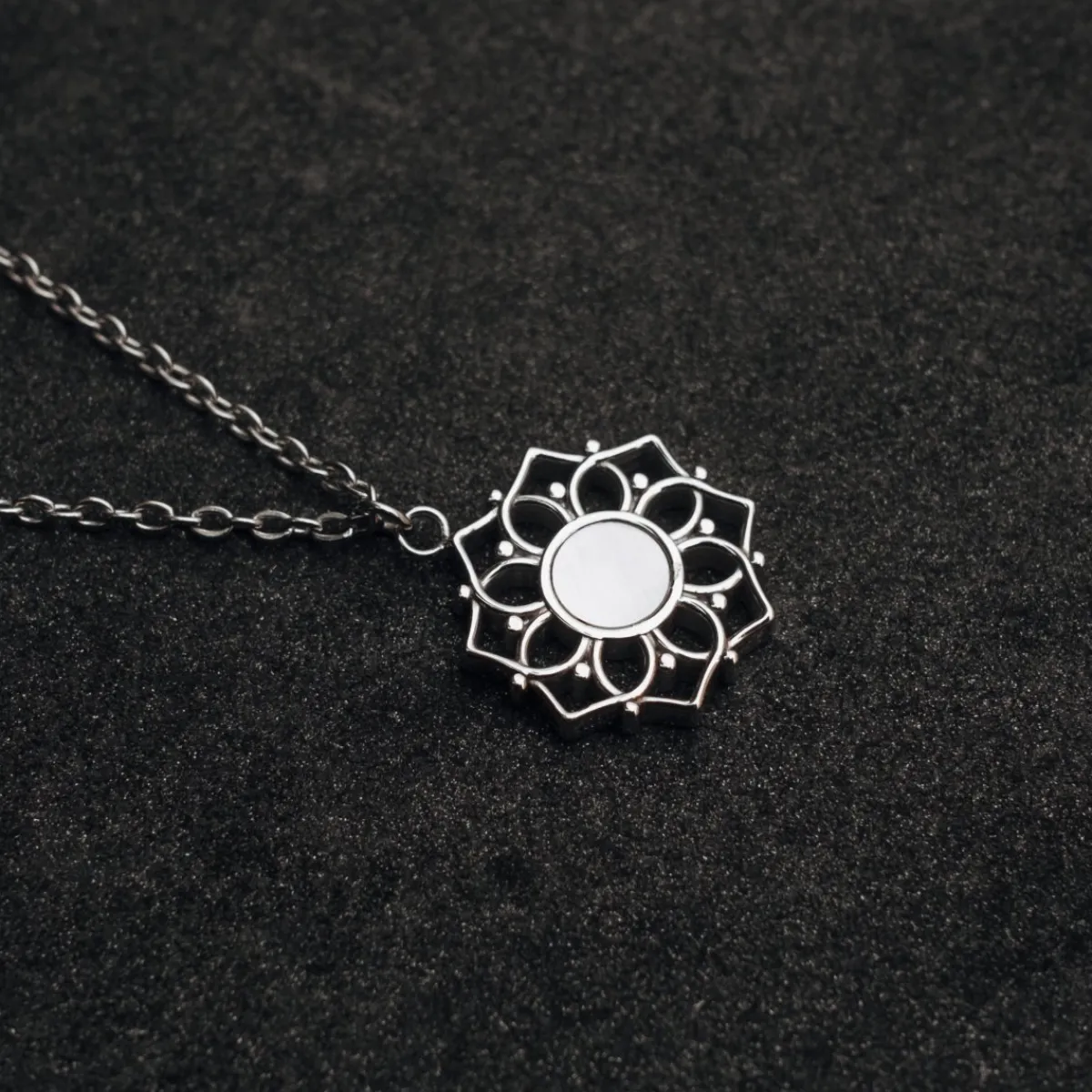 Holzkern Schmuck|Halsketten^Composition Halskette