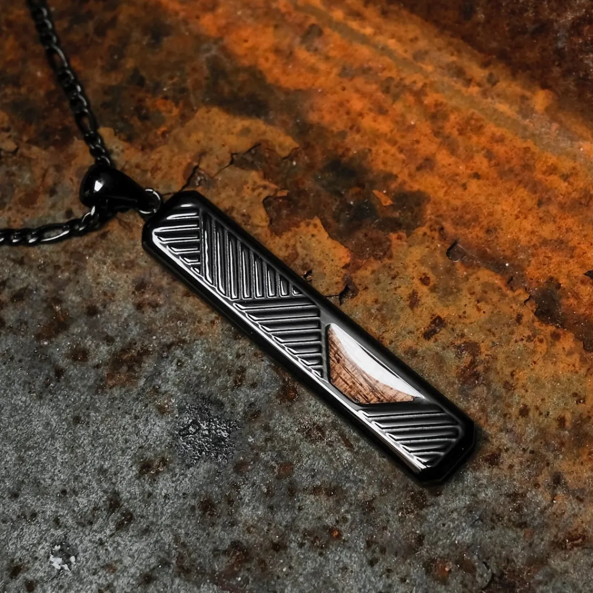 Holzkern Halsketten|Schmuck^DERIVATE HALSKETTE