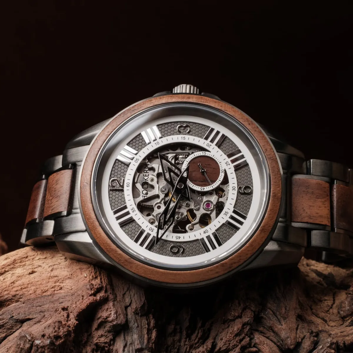 Holzkern Uhren^Djemaa