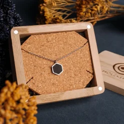 Holzkern Halsketten|Schmuck^Facade Halskette
