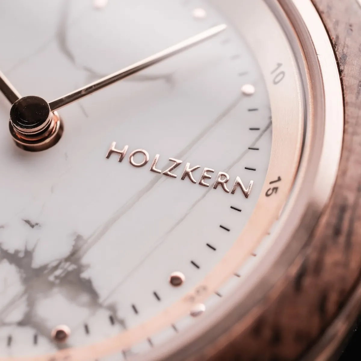 Holzkern Uhren^Ida