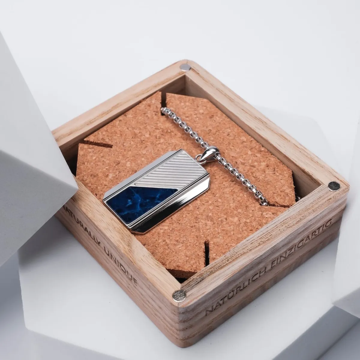 Holzkern Halsketten|Schmuck^Ionic Halskette