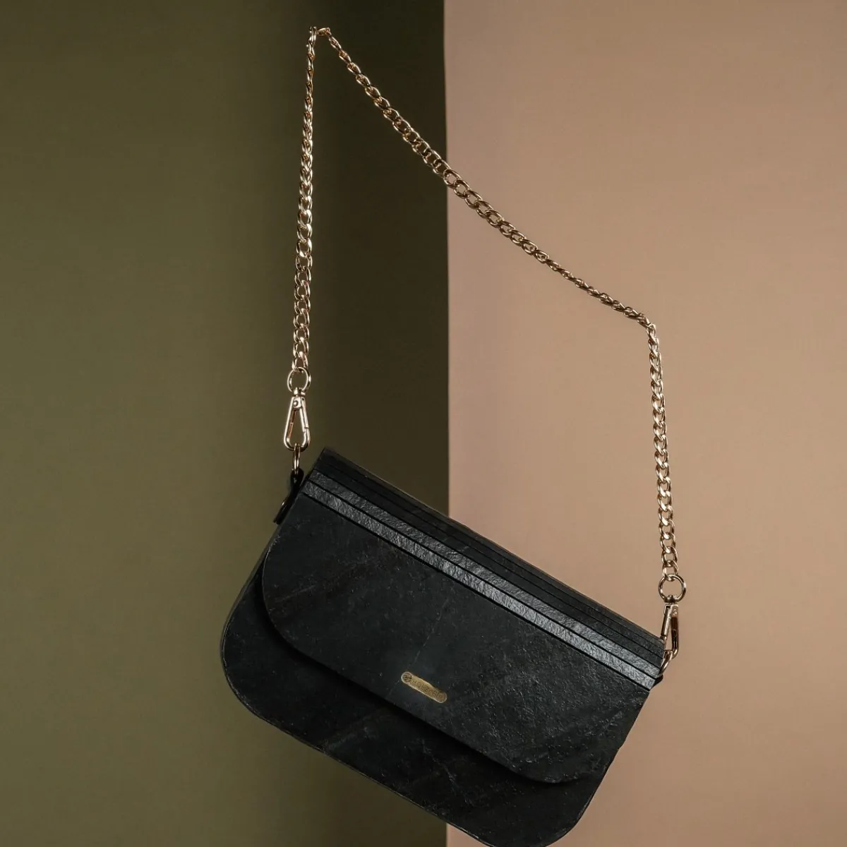 Holzkern Handtaschen^Iveya VEGAN