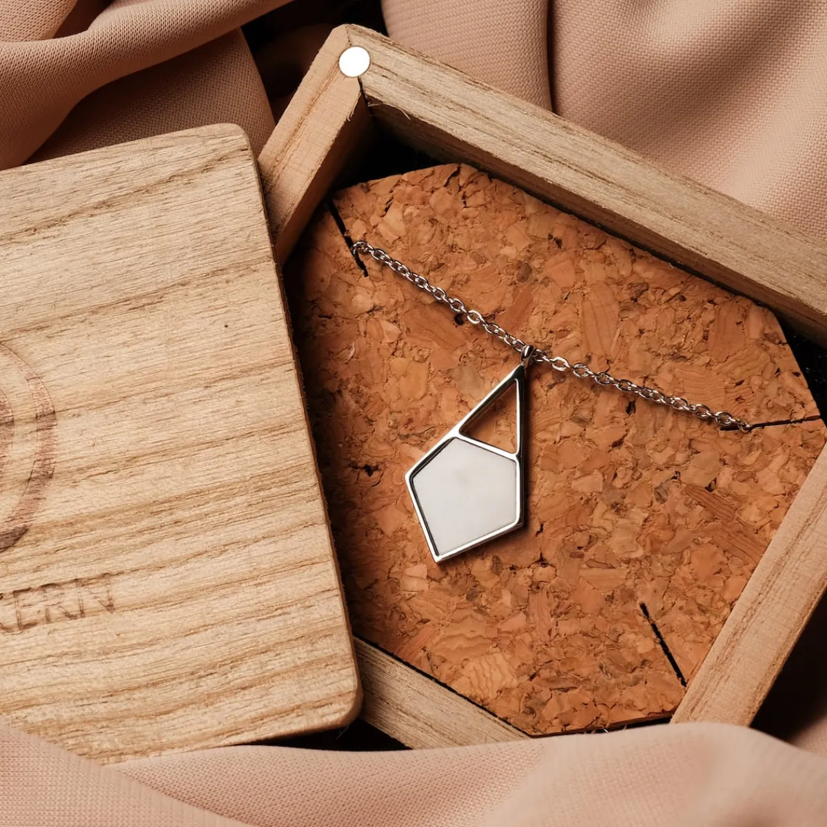 Holzkern Halsketten|Schmuck^Mandala Halskette