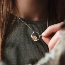 Holzkern Halsketten|Schmuck^Perception Halskette