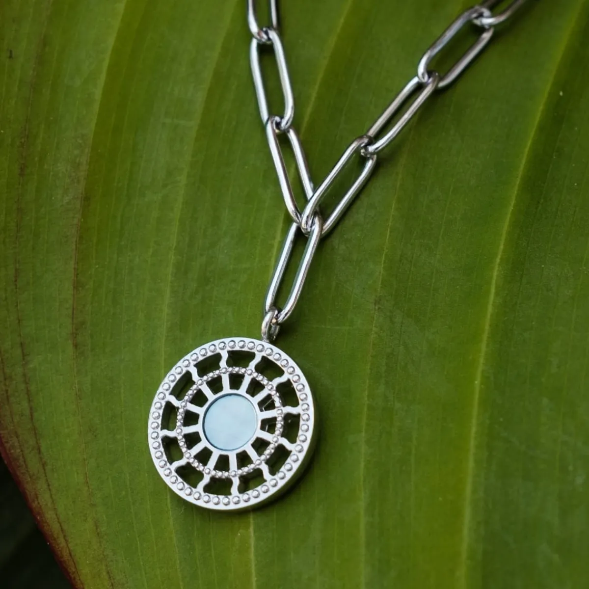 Holzkern Halsketten|Schmuck^Pixa Halskette