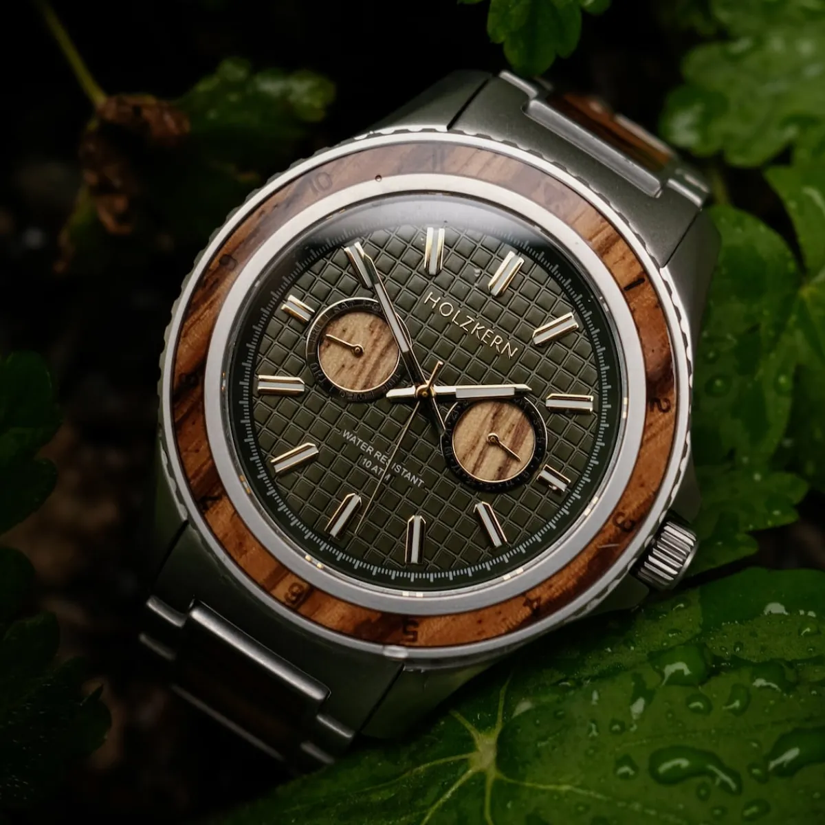 Holzkern Uhren^Rawaki