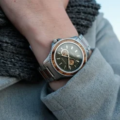 Holzkern Uhren^Rawaki