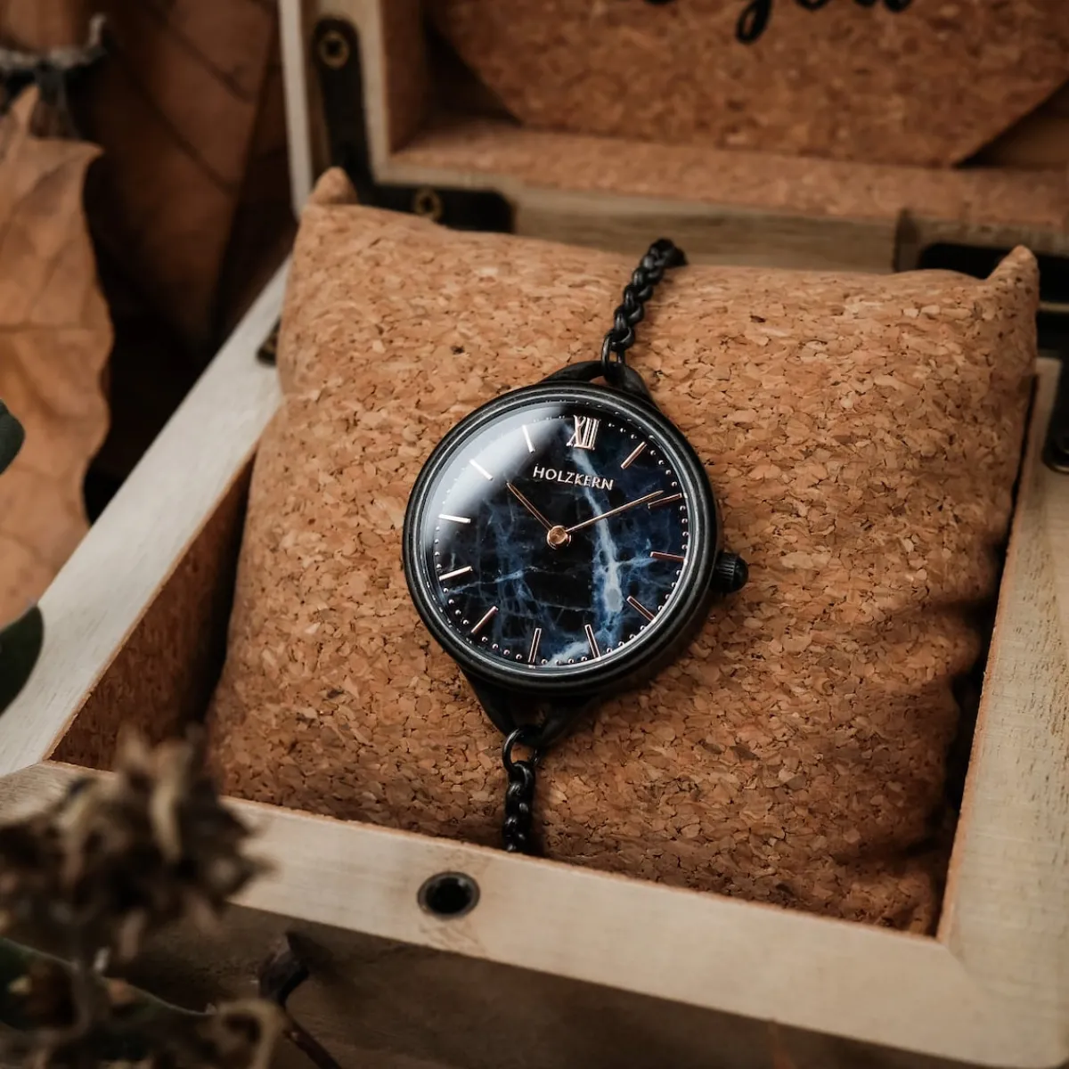 Holzkern Uhren^Round